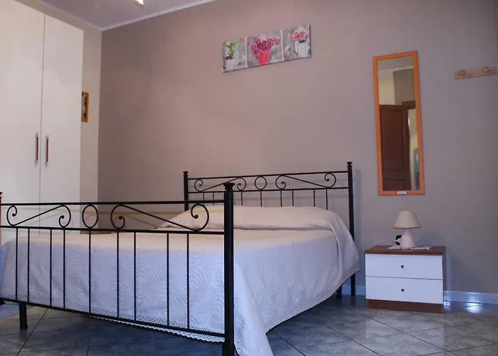 Il Normanno לינה וארוחת בוקר 3*