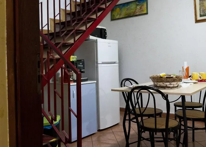 Il Normanno לינה וארוחת בוקר 3*